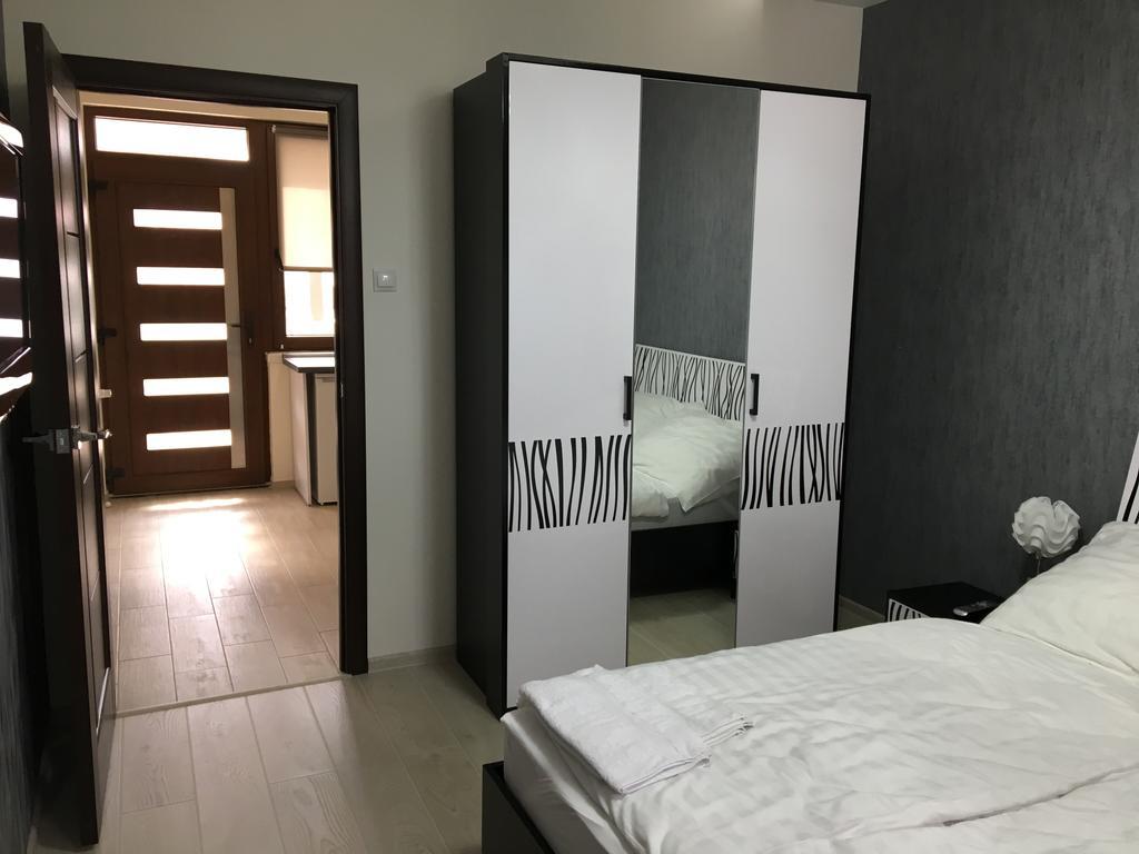 Kristaly Apartmanok Кишварда Экстерьер фото