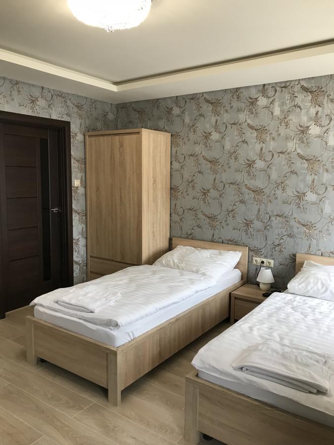 Kristaly Apartmanok Кишварда Экстерьер фото