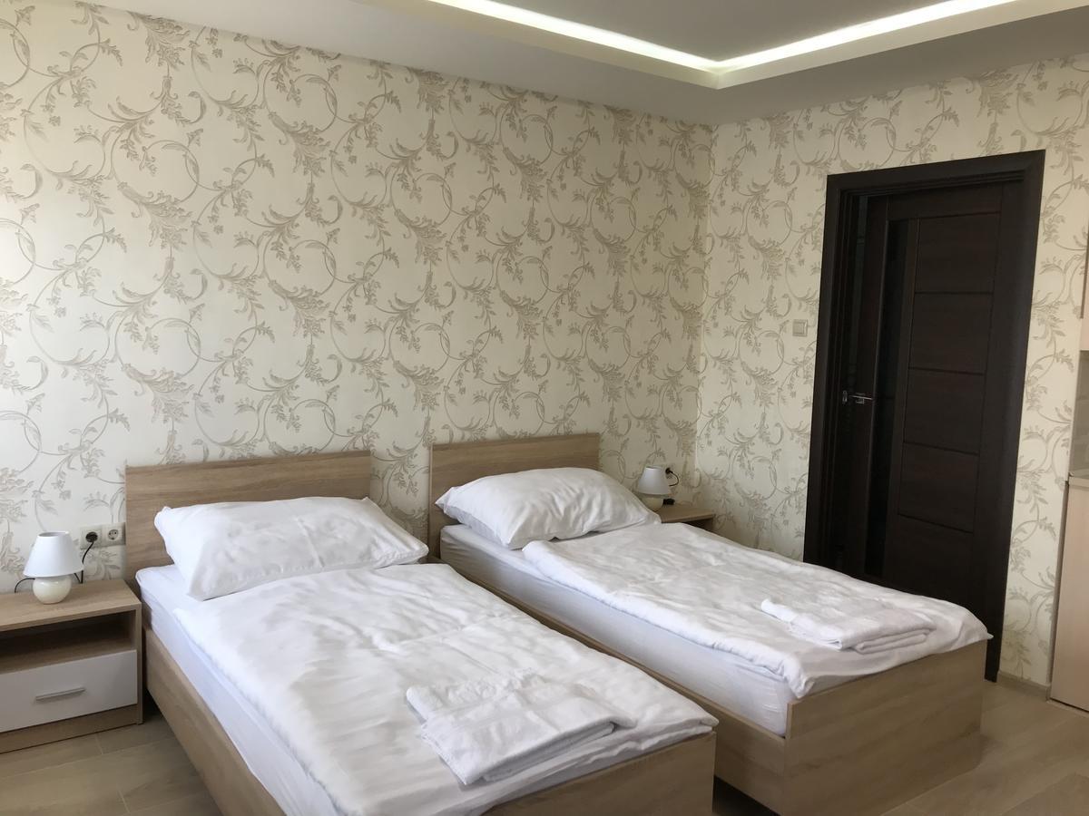 Kristaly Apartmanok Кишварда Экстерьер фото